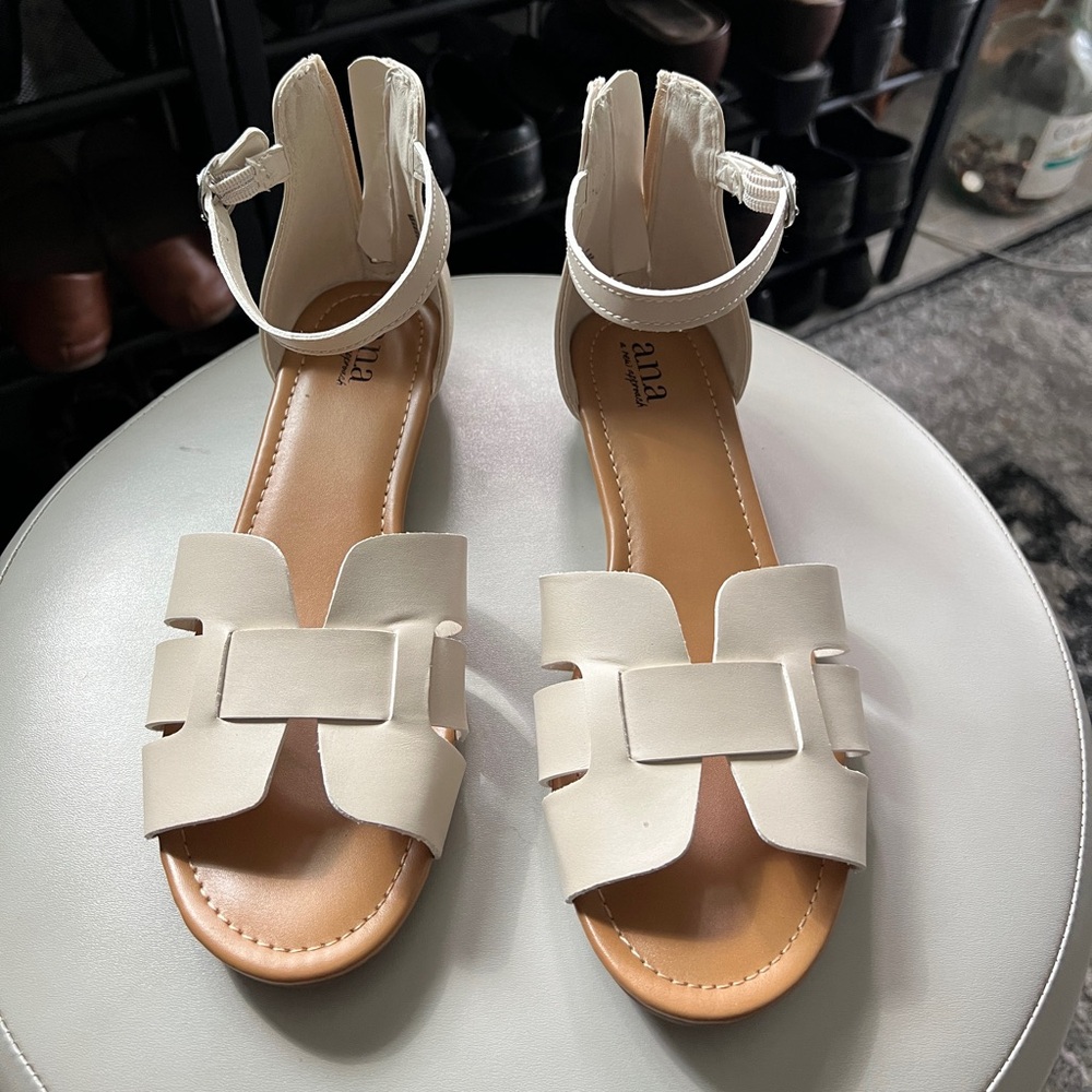 JCP a.n.a. Flats, wore to work one time. Like new.